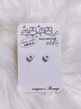 Naložite sliko v pregledovalnik galerije, LESENI UHANI - SRČEK