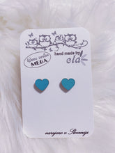 Naložite sliko v pregledovalnik galerije, LESENI UHANI - SRČEK